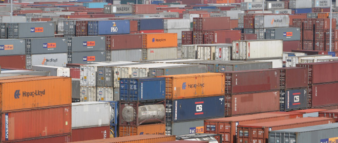 무역 국내의 총 수입액중 1/3은 에너지 수입액입니다.